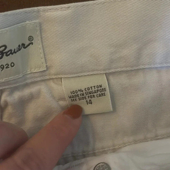 Eddie Bauer Khaki Shorts - Picture 5 of 7